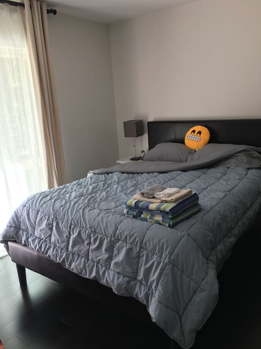 Guest room