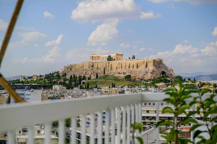 Stunning Acropolis Views• 2 BR Bright Residence