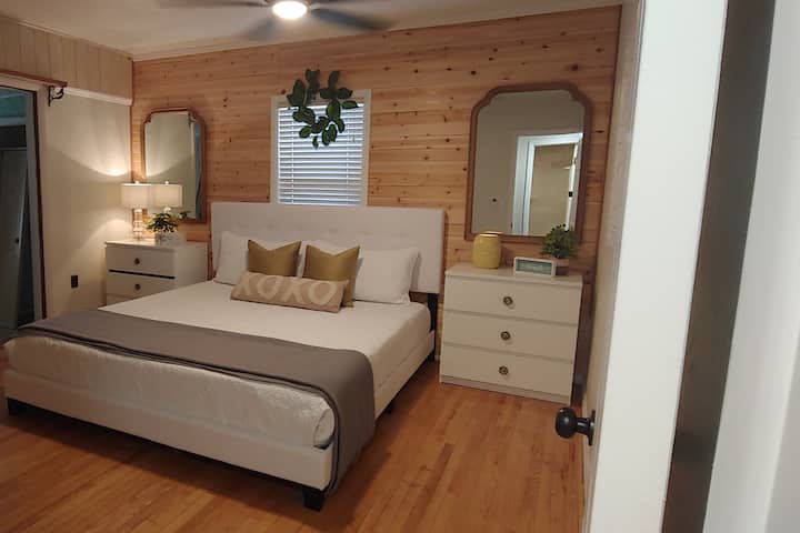 Hlavná spálňa na prízemí