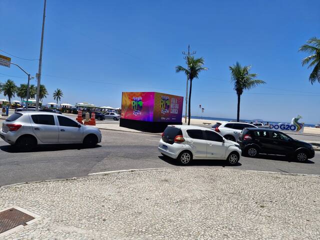 APTO ATLÂNTICA VISTA MAR EM TODOS OS QUARTOS/SALA gallery image 4