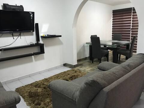 Casa Familiar, climatizada , av melchor ocampo