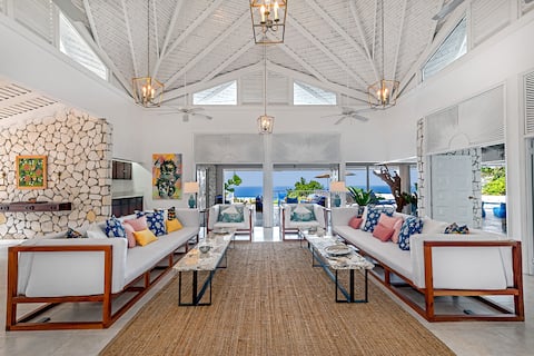 Hospitality Expert EDEN: View, Pool, Beach & Chef