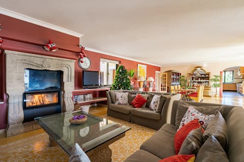 Top Airbnb: "TheBougainVilla" our Luxury Oceanview Villa em Boliqueime