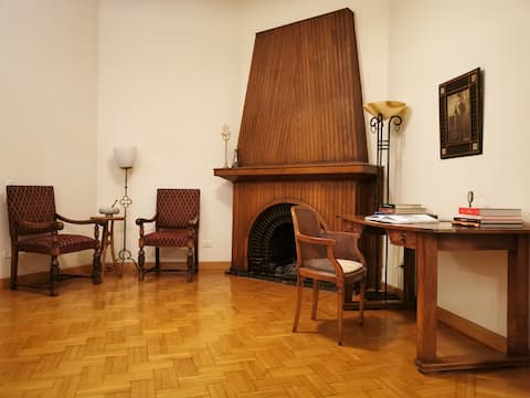Classic two-bedroom apartment in Zamalek