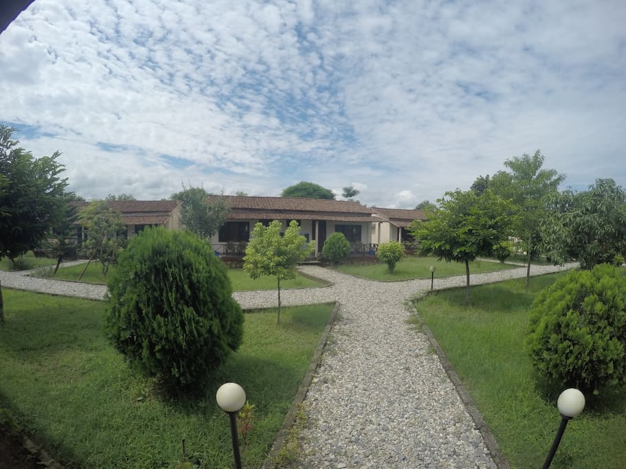 Big garden infront of each rooms