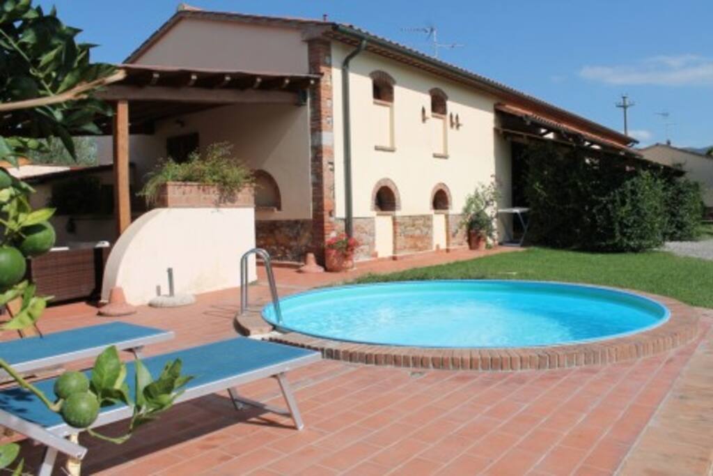 piscina e zona relax