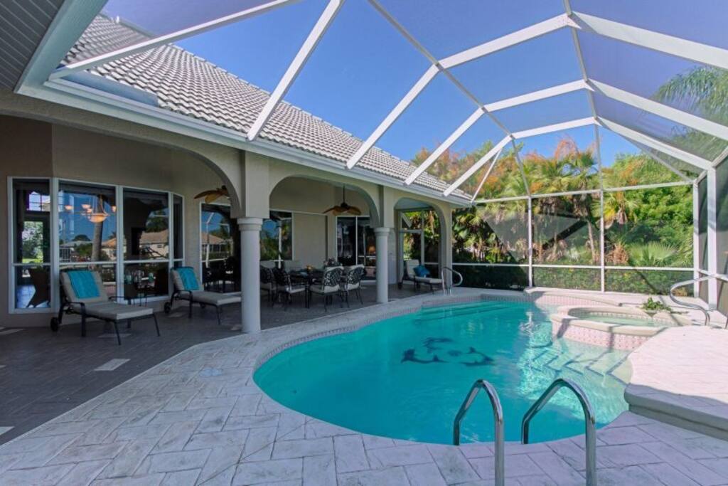 Manatee Pool Area