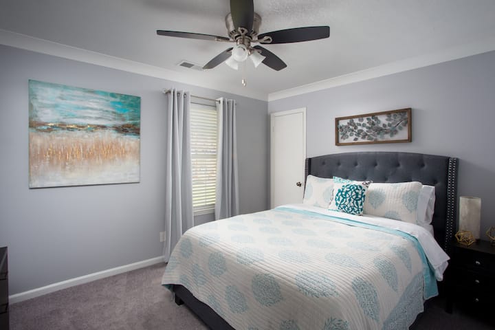 2nd Bedroom