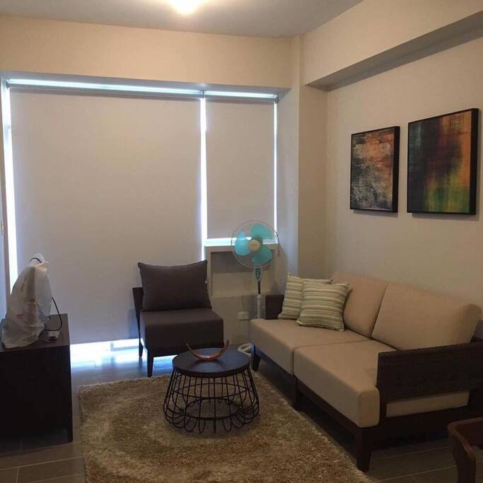 living room area(with aircon)