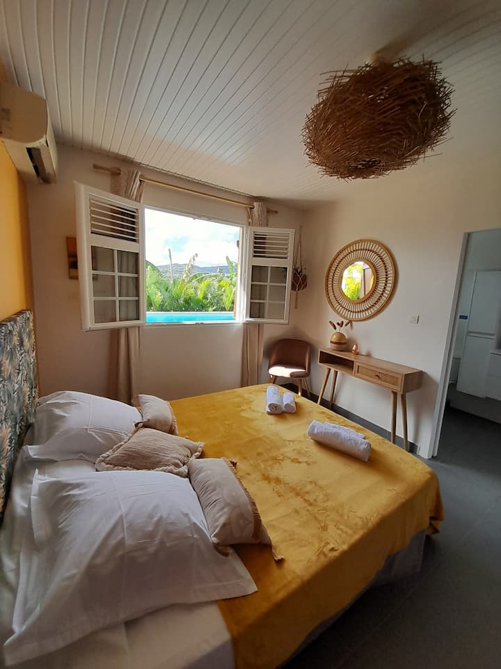 Villa Au Calme Avec Piscine Et Vue Dégagée - Martinique