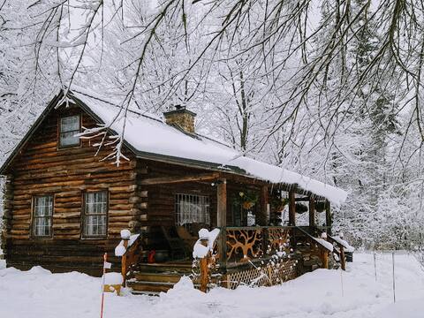 Deer Valley Retreat, Lovely Log Cabin