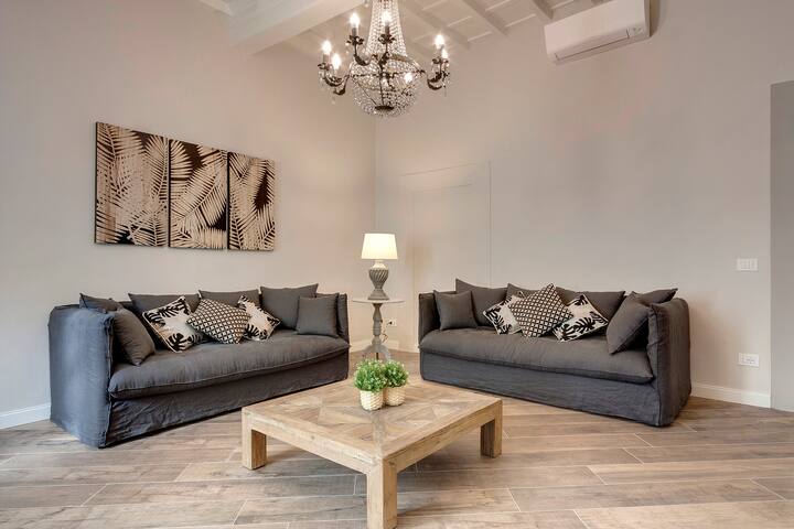 Lambert Apartment gallery image 3