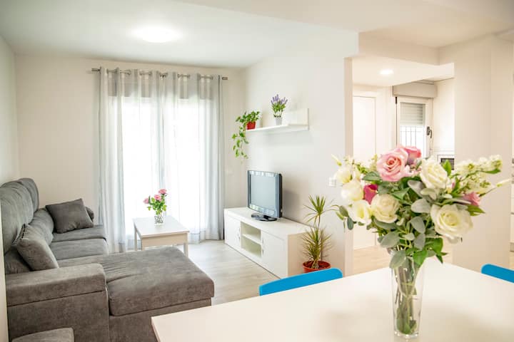 Apartamento Con Piscina Y Garaje Junto A La Playa - Conil de la Frontera