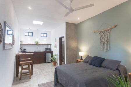 ♥ Magical SURF Studio with ROOFTOP TERRACE ♥