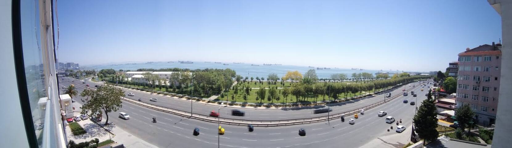 Sea-view apartment in Bakırköy-Istanbul gallery image 3
