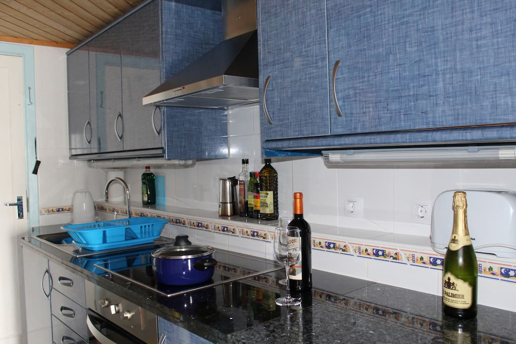 Fully equipped kitchen