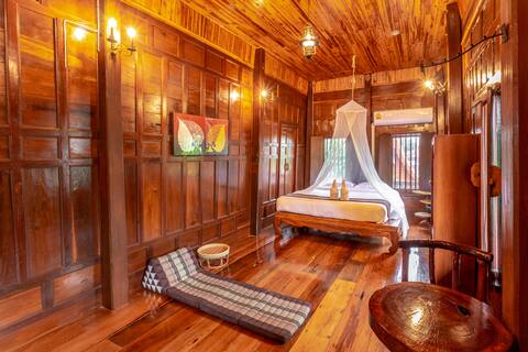 Best Riverview room in the Traditional Thai House