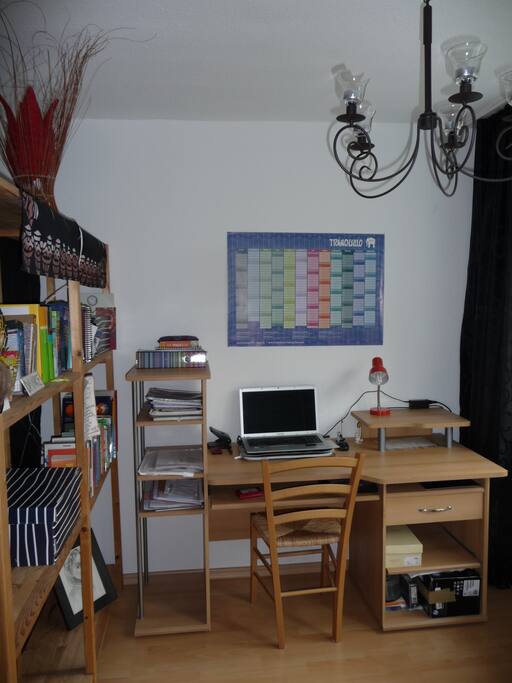 Schreibtischecke