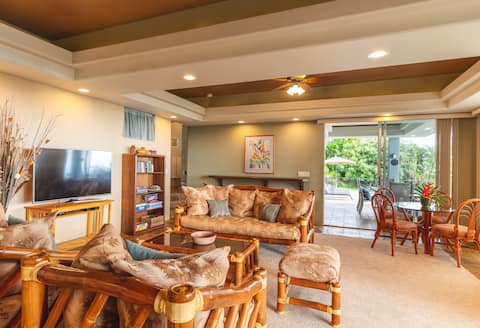 Successful Airbnb property: Private Pool - 180° Ocean View - Minutes to Beach in Kaiminani