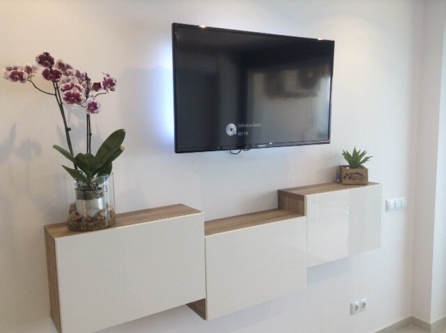 Top Airbnb: Designer Apartment - Front Sea View à Castell Platja D'aro