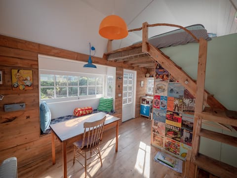 Successful Airbnb property: Coastal Tiny House in Cape Woolamai