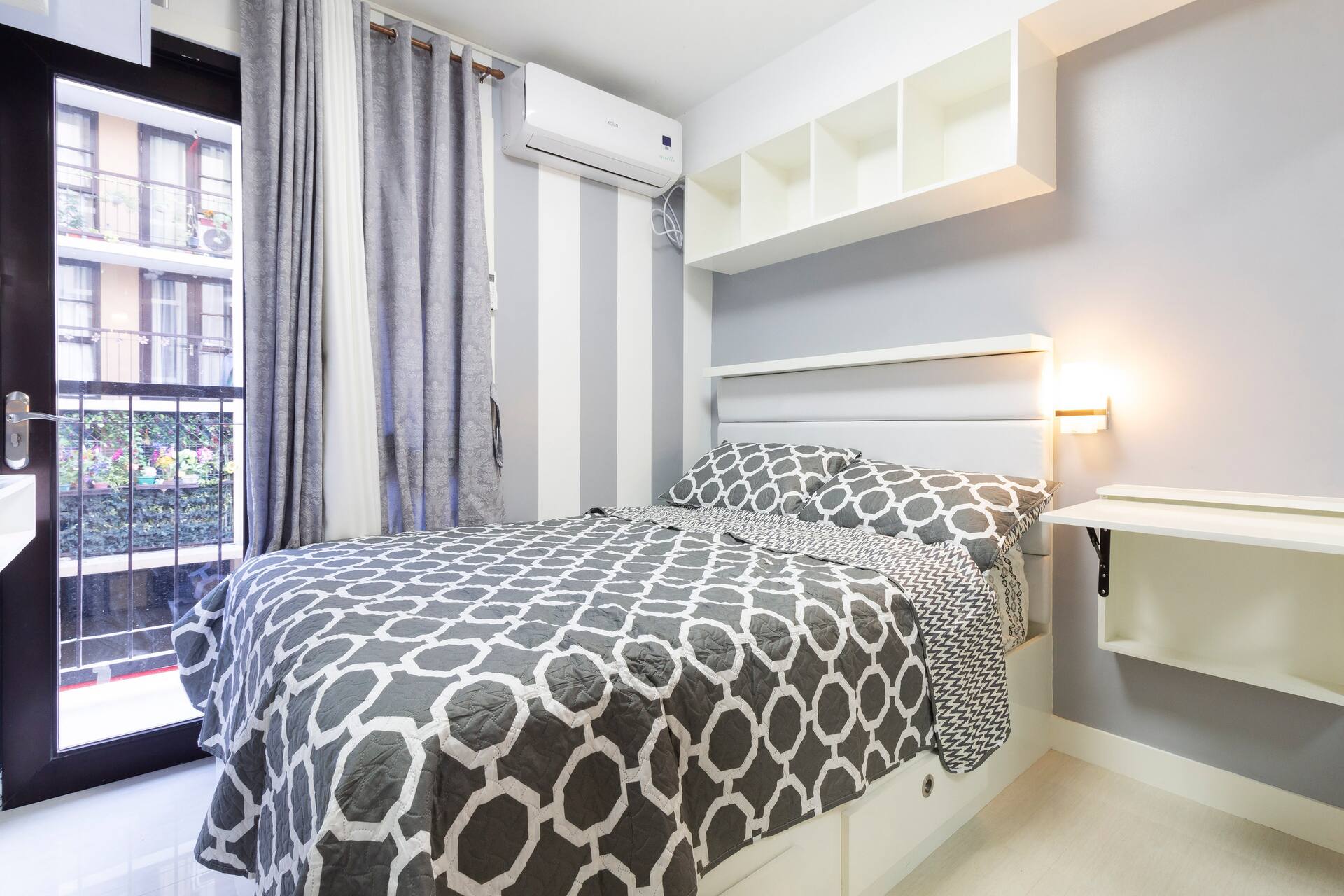Pam’s Place @ The Avenue Residences — photo 2