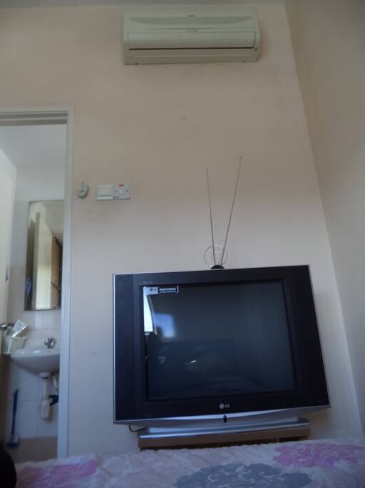 Air conditioning and TV