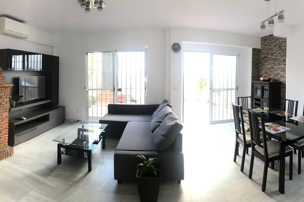 Living room 180º/Salón 180º