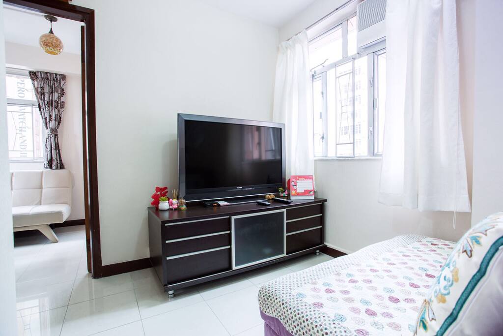 48寸大電視打做迷你影院~ 48-inch TV to create mini-theater ~