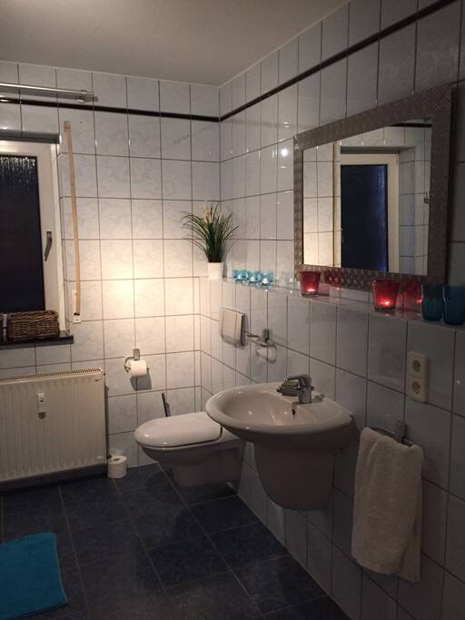 Badezimmer rechte Seite