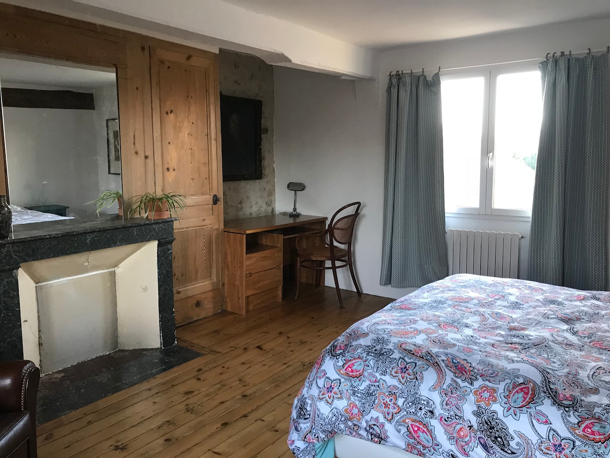 חדר שינה ראשון