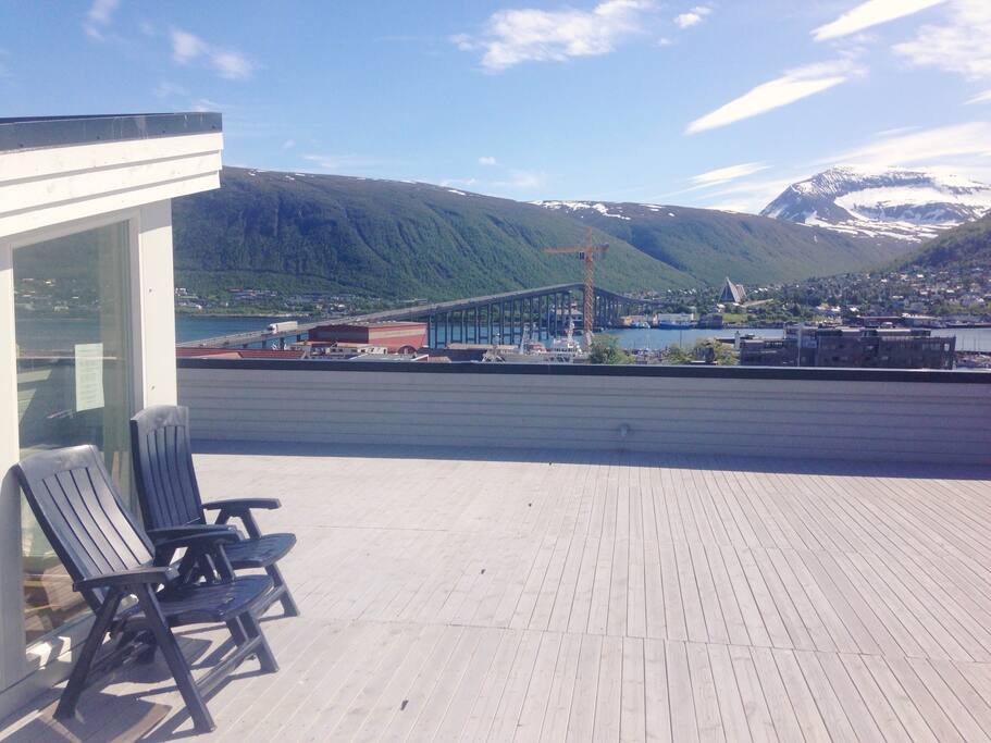 360 degree view from the roof terrace, which is shared with the other people in the complex