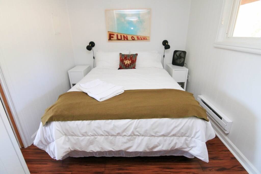 FUN-O-RAMA Bedroom with Comfy Queen Bed