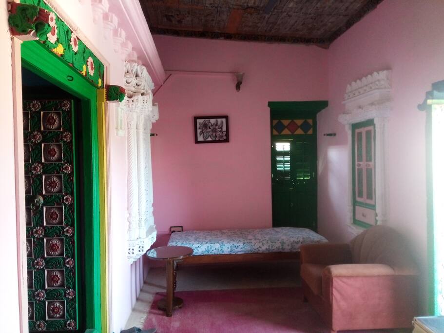 Outer room