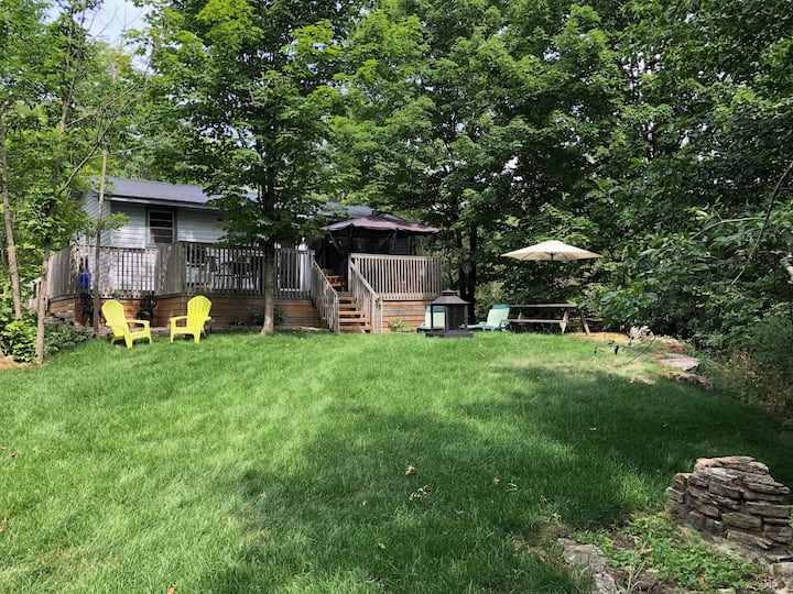 Loughborough Lake Vacation Rentals & Homes South Frontenac, Canada