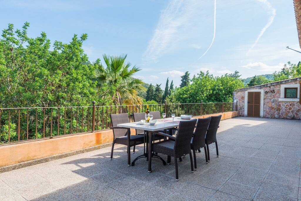 Terraza descubierta lado cocina