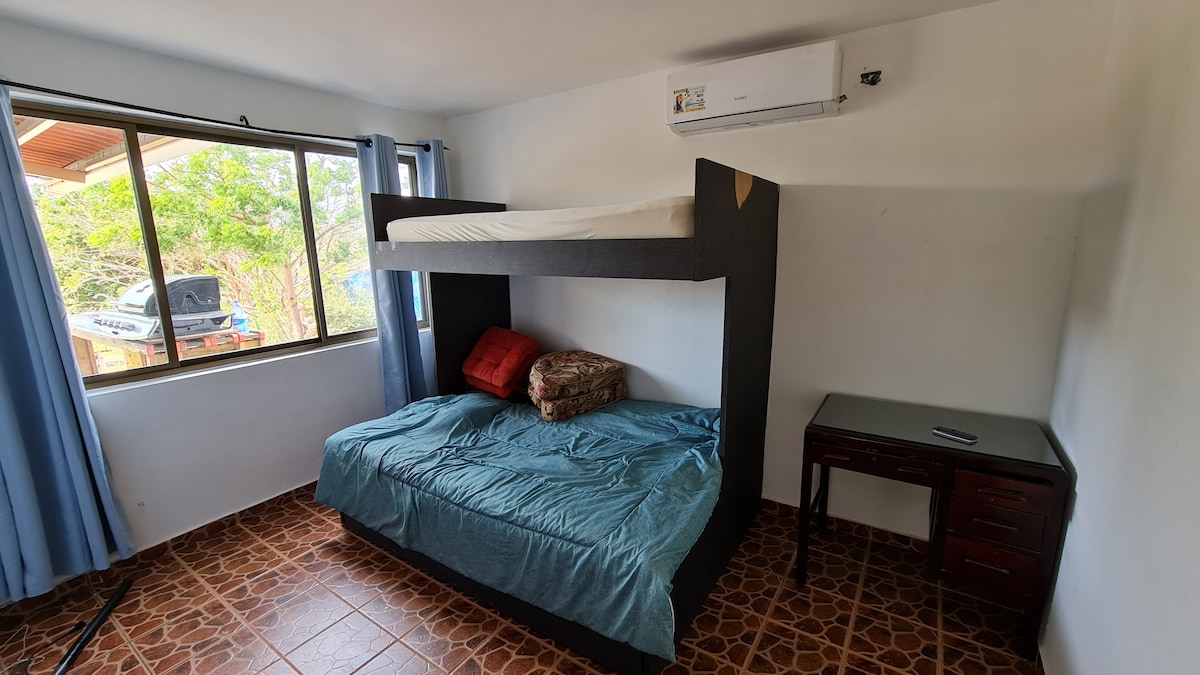 საძინებელი 2