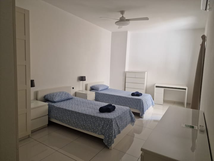 غرفة النوم 1