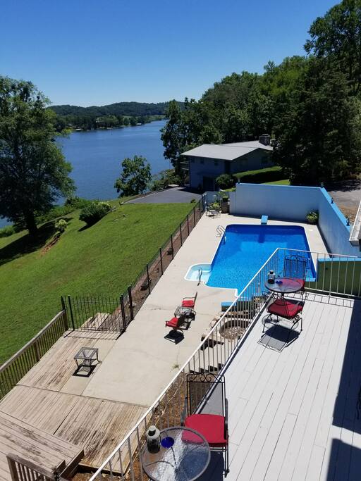 Pool and lounge area