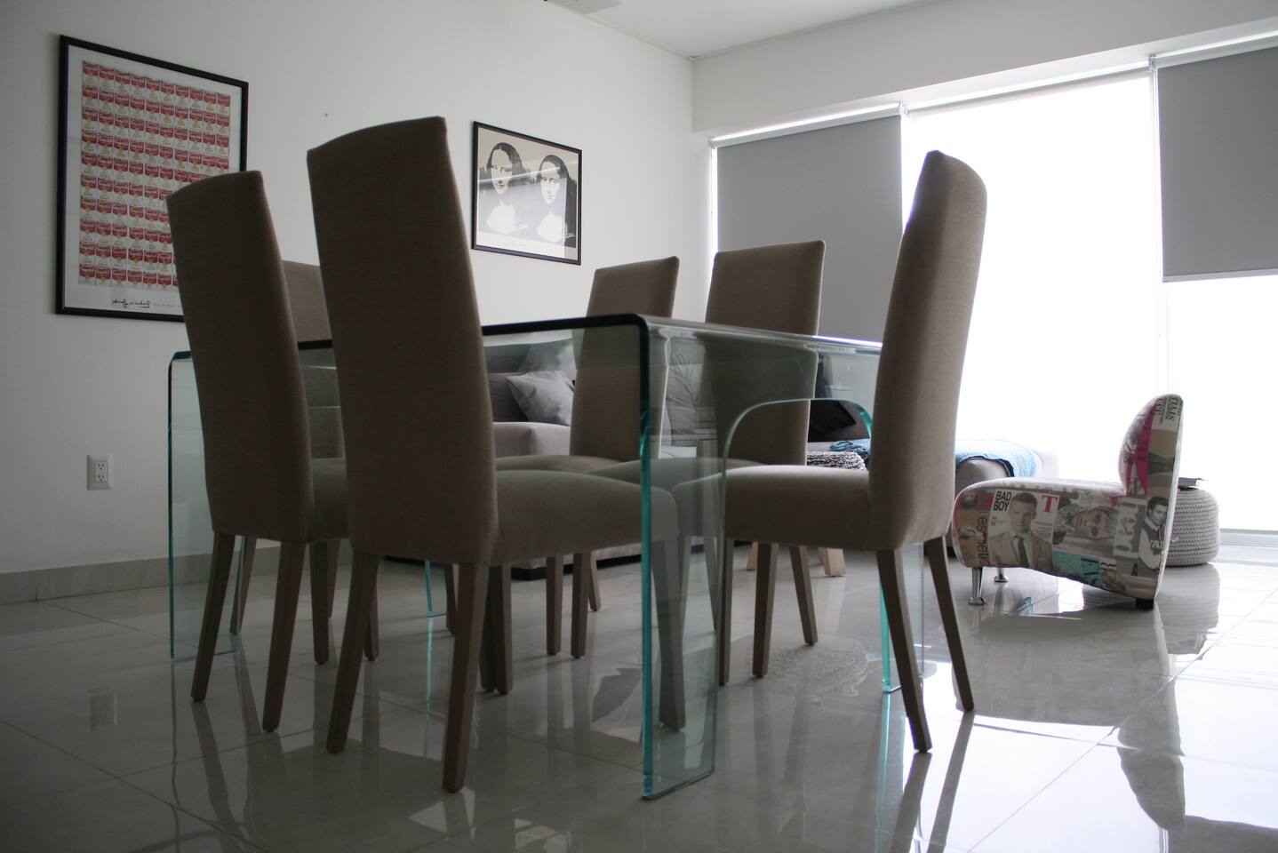 Trendy And Modern Apartment Full Of Amenities Condominiums