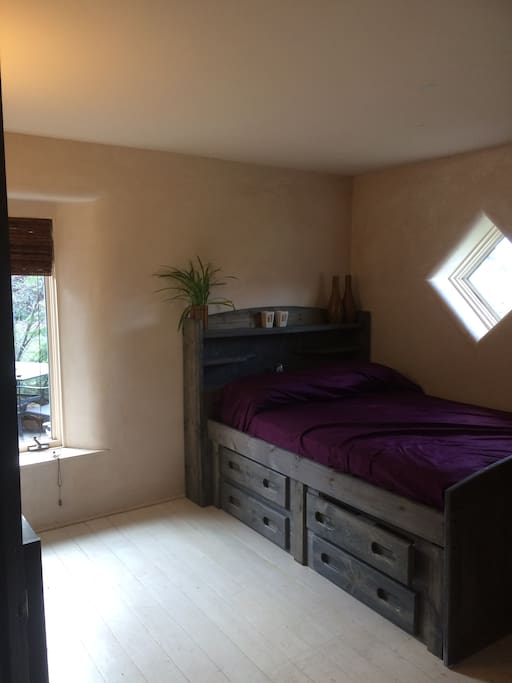 bedroom two full bed