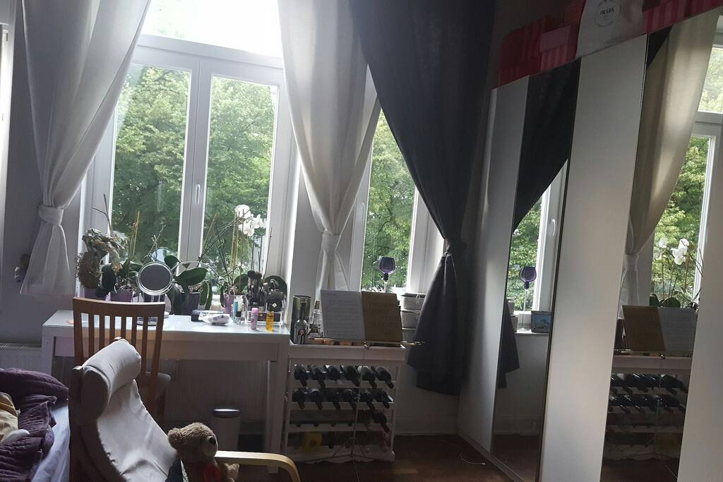 Ein helles Zimmer