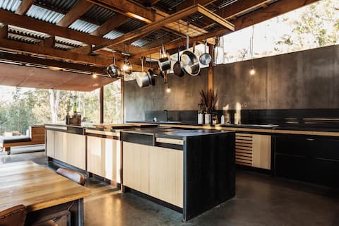 Top Airbnb: Bay of Fires Bush Retreat Bell Tent in Tasmania