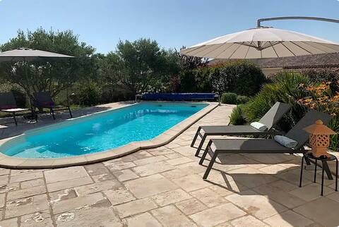 Occitanie-Near Uzes-4 Bedroom Modern Villa / Pool