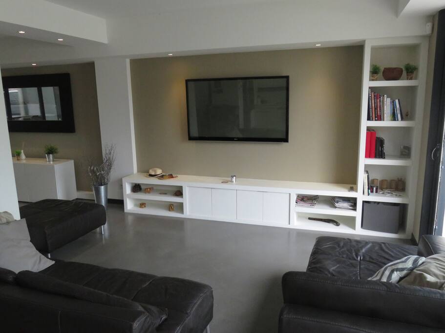 Ecran Plat 150cm - Canal Sat