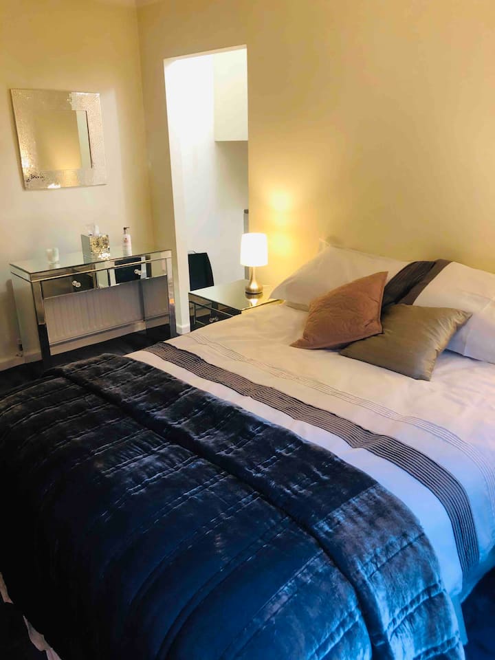 Self Contained Monkstown Hideaway Apartments for Rent in Dublin