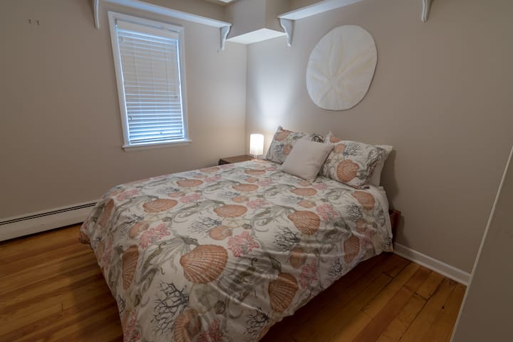 Dormitorio 2: cama doble doble