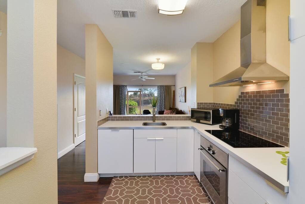 Fully equipped kitchen with everything you need to make and enjoy your own home cooked meals
