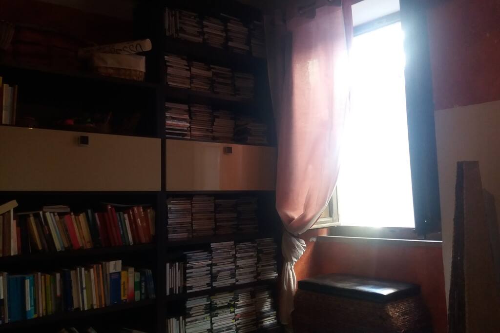 libreria e Dvd