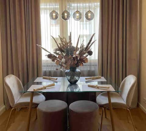 NEW! Luxury designed apartment in the City Centre